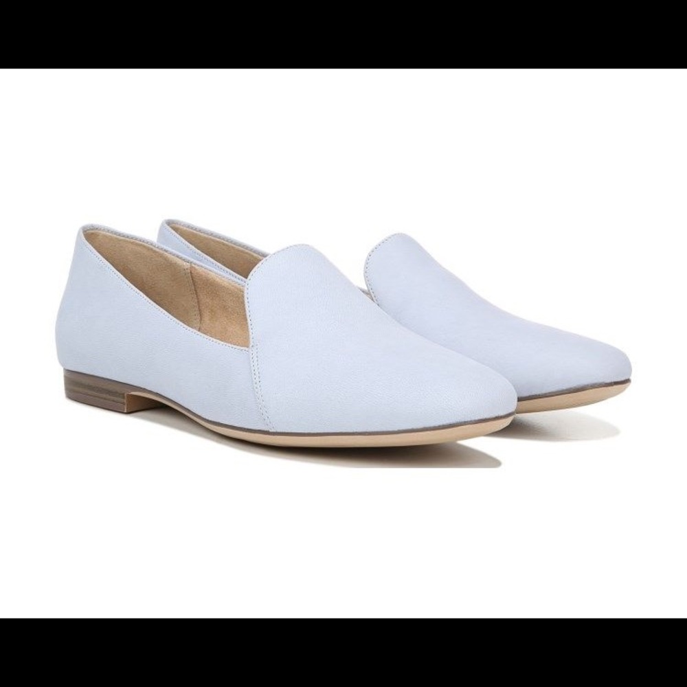 NWOT naturalizer emiline loafer